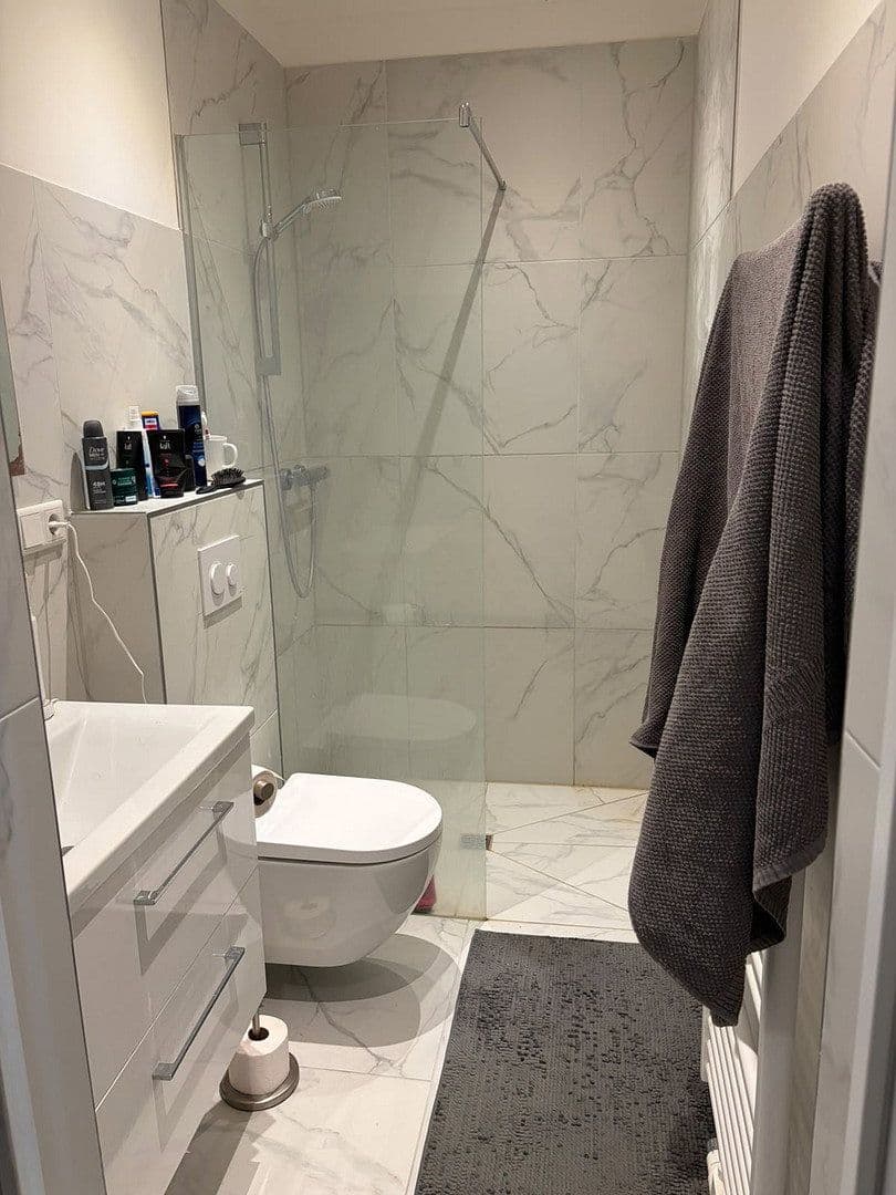 Pronájem bytu 2+1 46 m², Franzstraße 5, Cáchy, Severní Porýní-Vestfálsko Pronájem bytu 2+1 46 m², Franzstraße 5, Cáchy, Severní Porýní-Vestfálsko