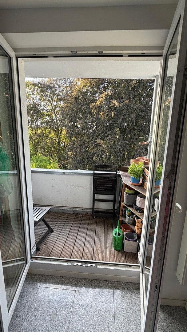 Pronájem bytu 3+1 78 m², Viktoriaalle 48, Cáchy, Severní Porýní-Vestfálsko Pronájem bytu 3+1 78 m², Viktoriaalle 48, Cáchy, Severní Porýní-Vestfálsko