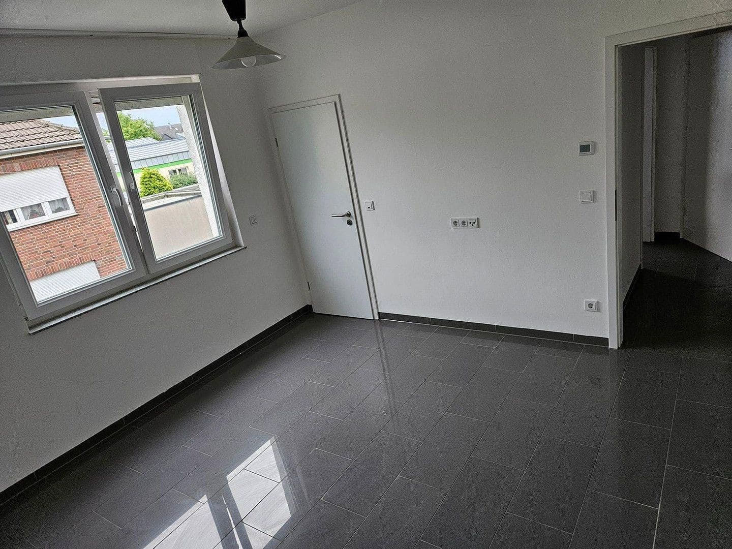 Prodej bytu 6+1 139 m², Dormagen, Severní Porýní-Vestfálsko Prodej bytu 6+1 139 m², Dormagen, Severní Porýní-Vestfálsko