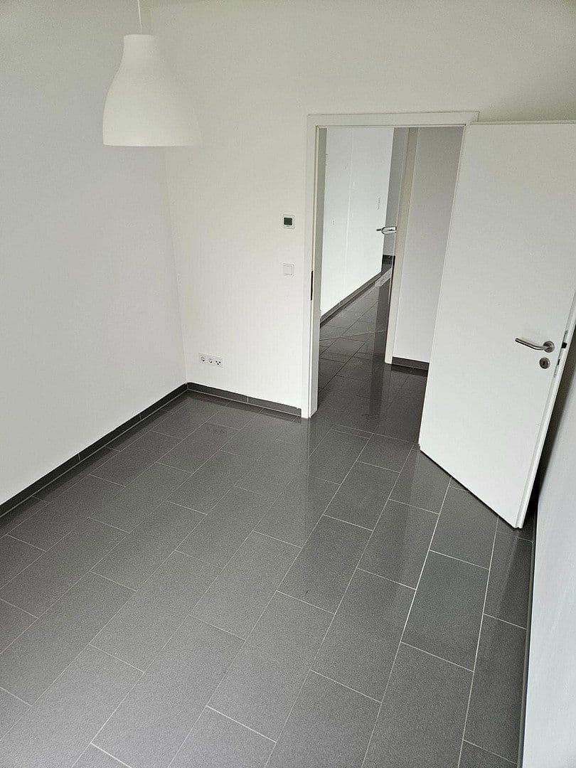 Prodej bytu 6+1 139 m², Dormagen, Severní Porýní-Vestfálsko Prodej bytu 6+1 139 m², Dormagen, Severní Porýní-Vestfálsko