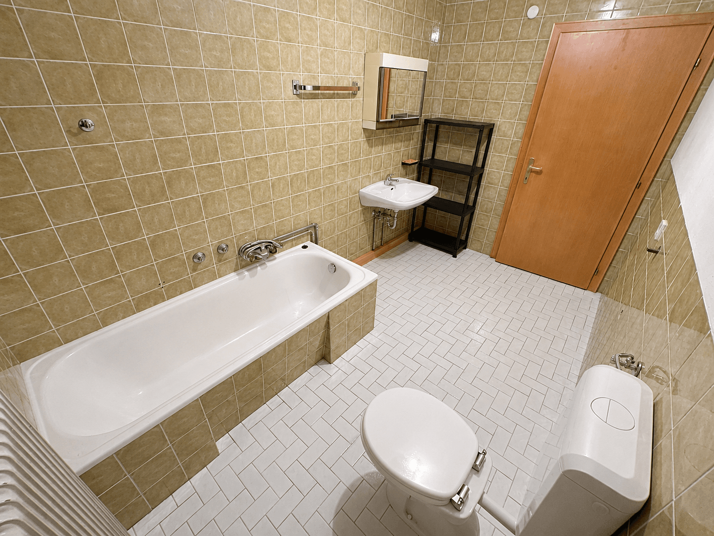 Pronájem bytu 3+1 72 m², Vils, Tyrolsko Pronájem bytu 3+1 72 m², Vils, Tyrolsko