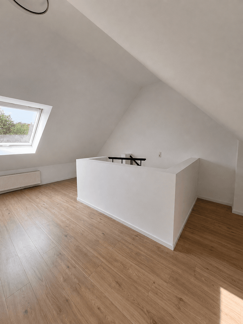 Prodej bytu 2+1 70 m², Bietigheimer Straße 27, Freiberg am Neckar, Bádensko-Württembersko Prodej bytu 2+1 70 m², Bietigheimer Straße 27, Freiberg am Neckar, Bádensko-Württembersko