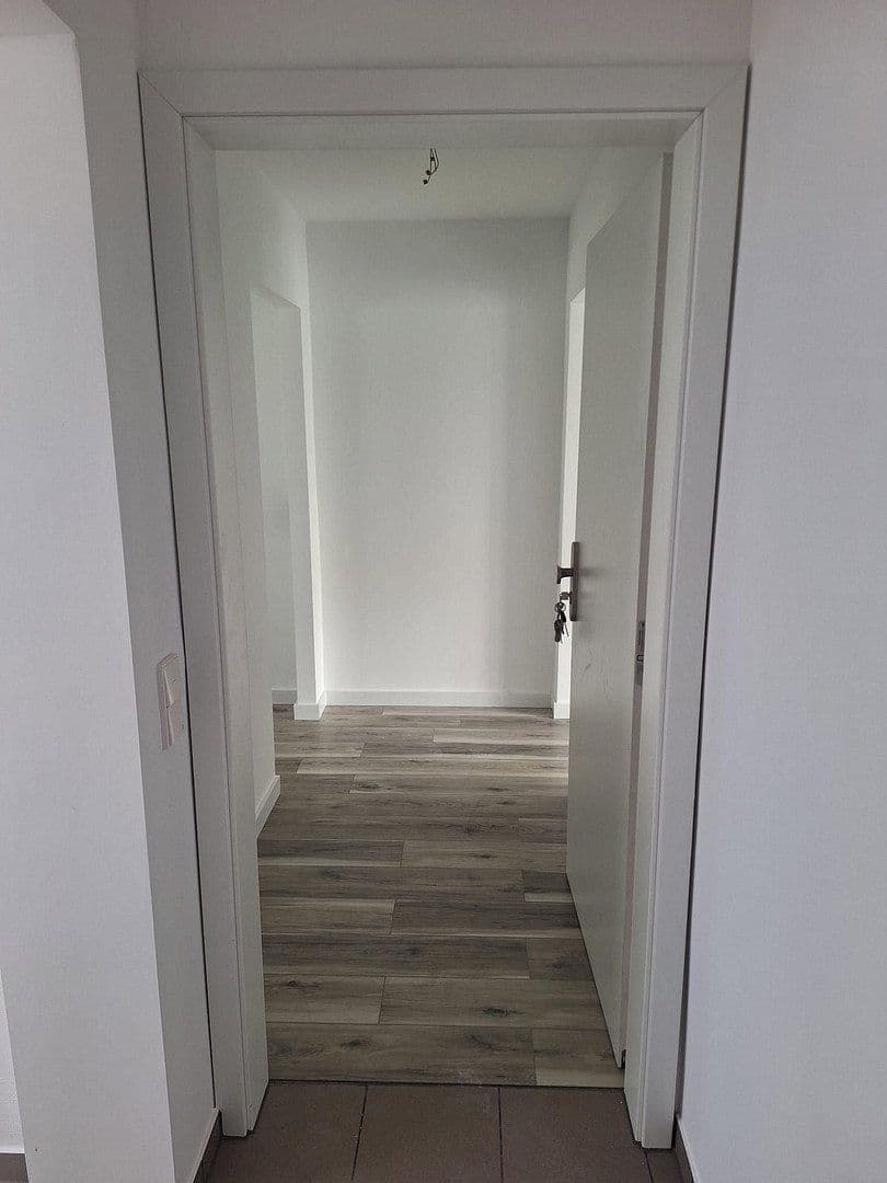 Prodej bytu 2+1 70 m², Bietigheimer Straße 27, Freiberg am Neckar, Bádensko-Württembersko Prodej bytu 2+1 70 m², Bietigheimer Straße 27, Freiberg am Neckar, Bádensko-Württembersko