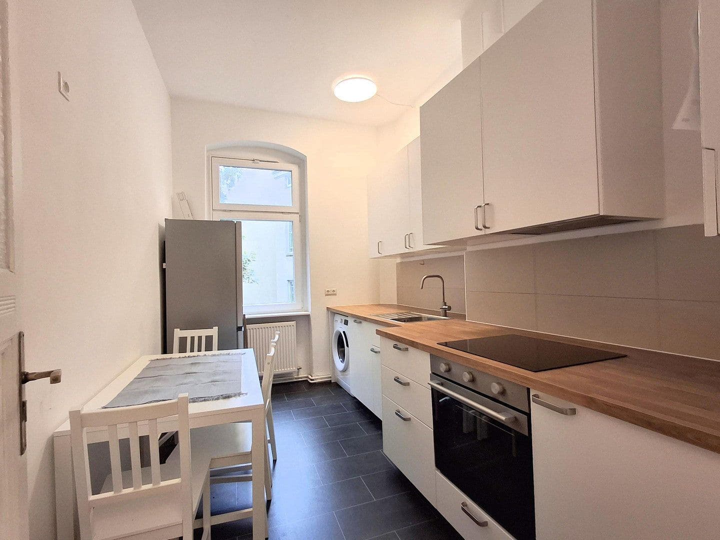 Pronájem bytu 16 m², Mierendorffplatz 8, Berlin, Berlín Pronájem bytu 16 m², Mierendorffplatz 8, Berlin, Berlín