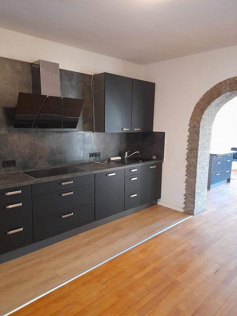 Pronájem bytu 2+1 80 m², Düren, Severní Porýní-Vestfálsko Pronájem bytu 2+1 80 m², Düren, Severní Porýní-Vestfálsko
