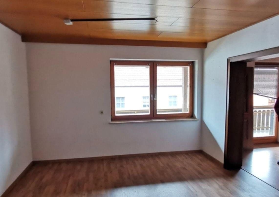 Prodej domu 430 m², pozemek 350 m², Winzer, Bavorsko Prodej domu 430 m², pozemek 350 m², Winzer, Bavorsko