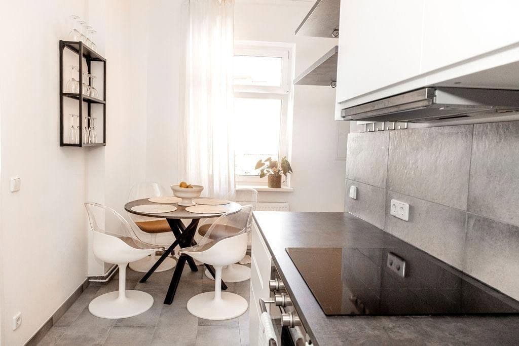 Pronájem bytu 1+1 55 m², Schlegelstrasse 11, Berlin, Berlín Pronájem bytu 1+1 55 m², Schlegelstrasse 11, Berlin, Berlín