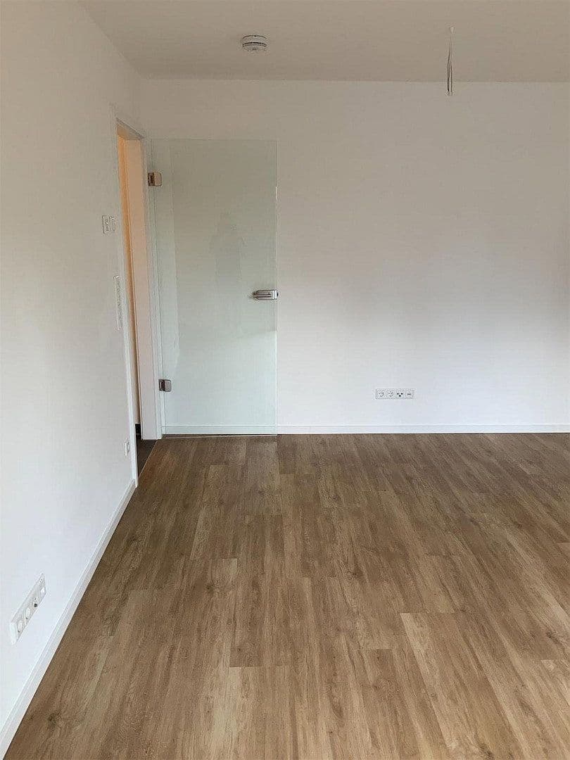 Pronájem bytu 1+1 39 m², Goerdelerstraße 33, Offenbach, Hessen Pronájem bytu 1+1 39 m², Goerdelerstraße 33, Offenbach, Hessen