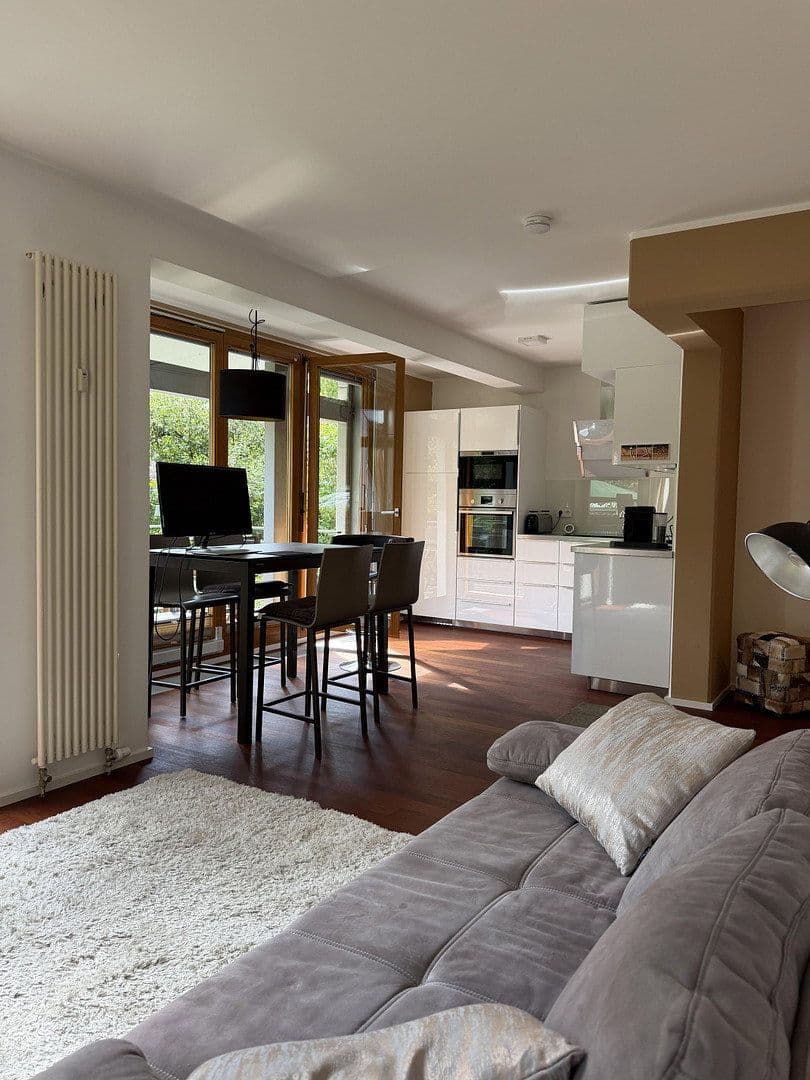 Prodej bytu 2+1 61 m², Sigridstr. 15, Berlin, Berlín Prodej bytu 2+1 61 m², Sigridstr. 15, Berlin, Berlín