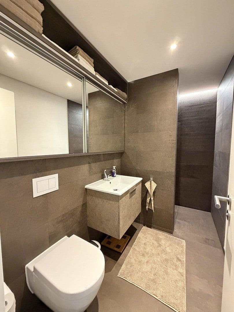 Prodej bytu 2+1 61 m², Sigridstr. 15, Berlin, Berlín Prodej bytu 2+1 61 m², Sigridstr. 15, Berlin, Berlín