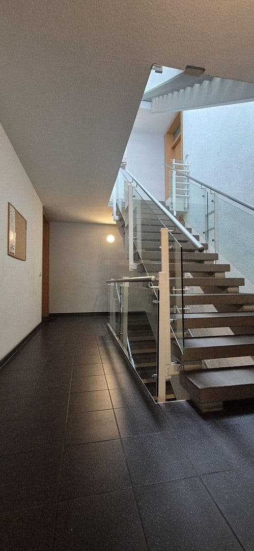 Prodej bytu 2+1 61 m², Sigridstr. 15, Berlin, Berlín Prodej bytu 2+1 61 m², Sigridstr. 15, Berlin, Berlín