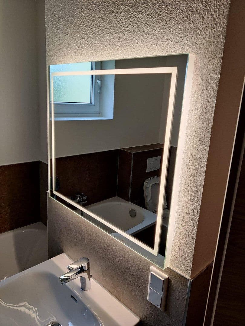 Pronájem bytu 2+1 59 m², Meisenweg 15, Germering, Bavorsko Pronájem bytu 2+1 59 m², Meisenweg 15, Germering, Bavorsko