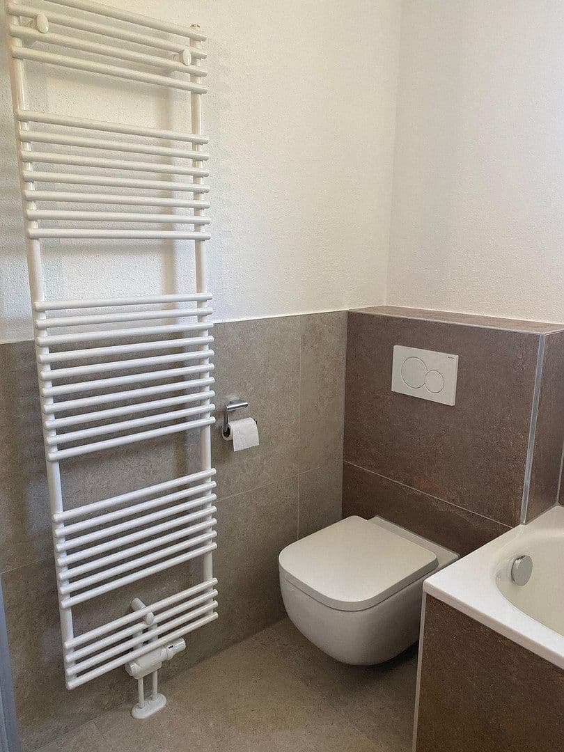Pronájem bytu 2+1 59 m², Meisenweg 15, Germering, Bavorsko Pronájem bytu 2+1 59 m², Meisenweg 15, Germering, Bavorsko