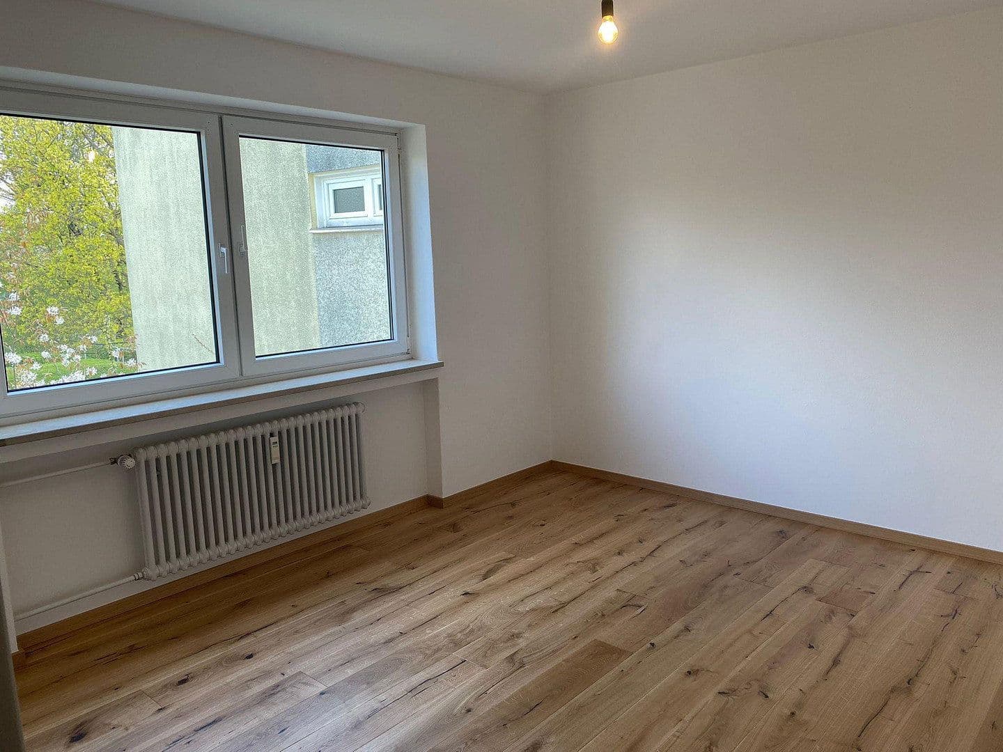 Pronájem bytu 2+1 59 m², Meisenweg 15, Germering, Bavorsko Pronájem bytu 2+1 59 m², Meisenweg 15, Germering, Bavorsko