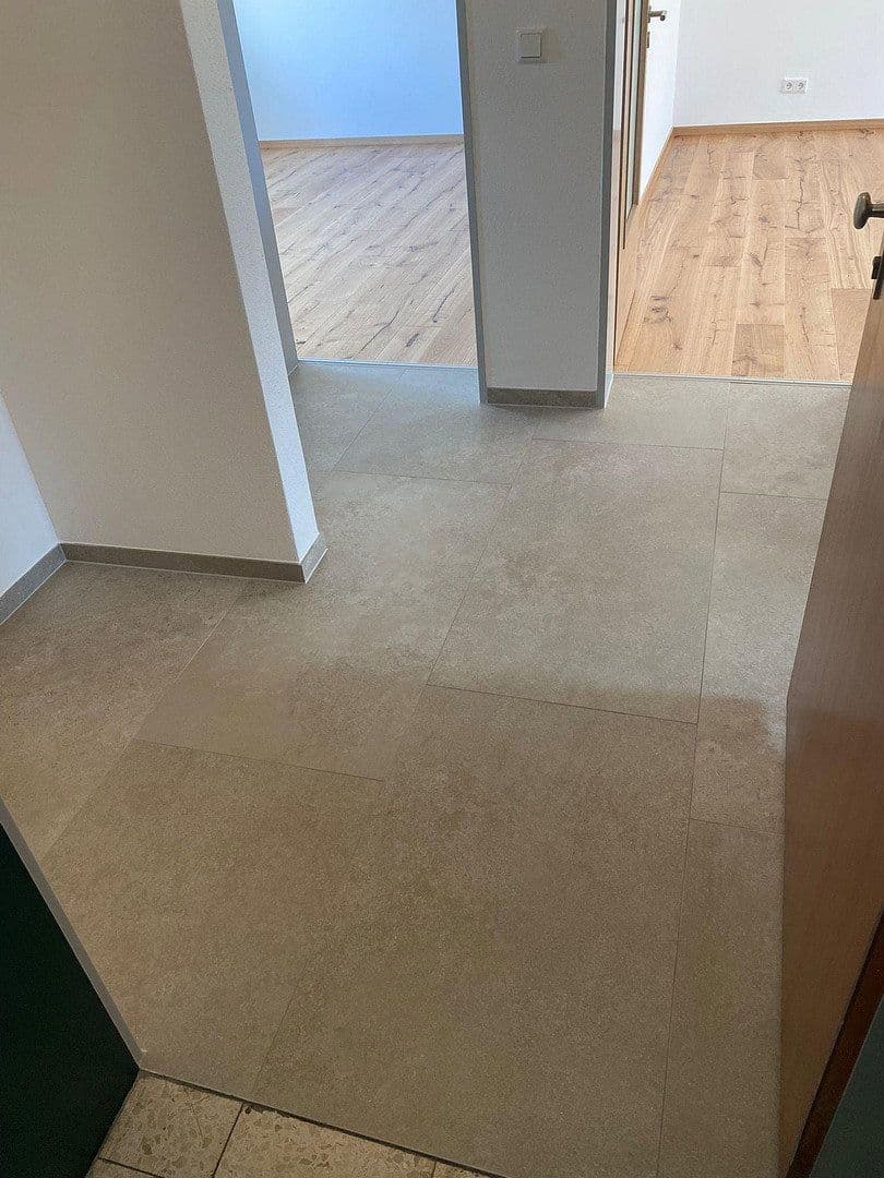 Pronájem bytu 2+1 59 m², Meisenweg 15, Germering, Bavorsko Pronájem bytu 2+1 59 m², Meisenweg 15, Germering, Bavorsko