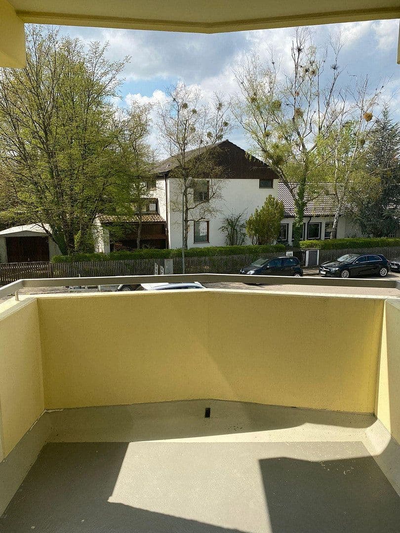 Pronájem bytu 2+1 59 m², Meisenweg 15, Germering, Bavorsko Pronájem bytu 2+1 59 m², Meisenweg 15, Germering, Bavorsko