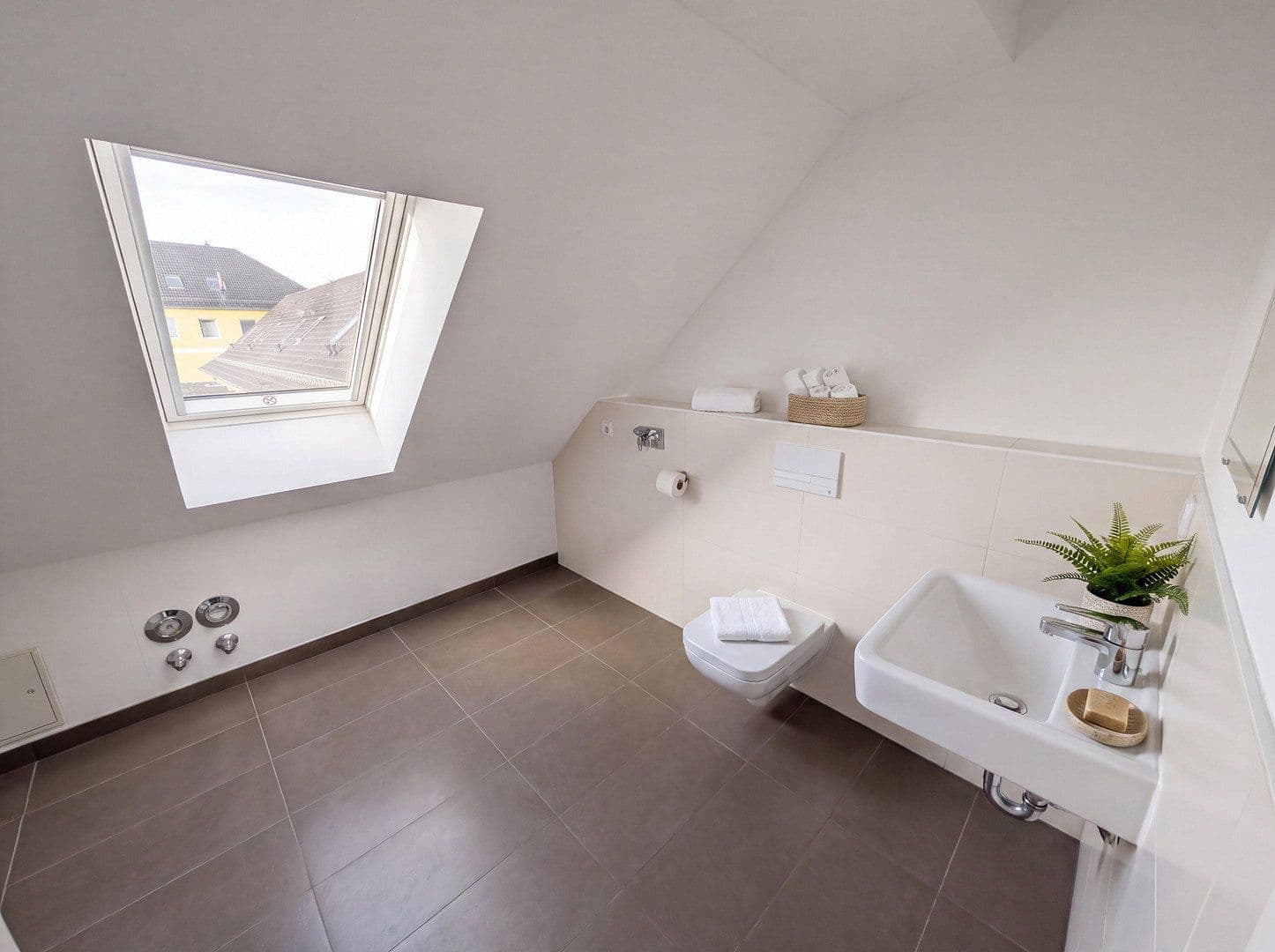Pronájem bytu 2+1 54 m², Ahrensfelde, Braniborsko Pronájem bytu 2+1 54 m², Ahrensfelde, Braniborsko