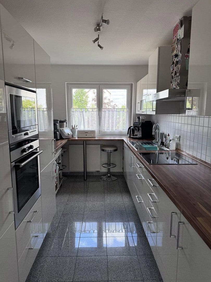 Prodej bytu 3+1 85 m², Mannheim, Bádensko-Württembersko Prodej bytu 3+1 85 m², Mannheim, Bádensko-Württembersko
