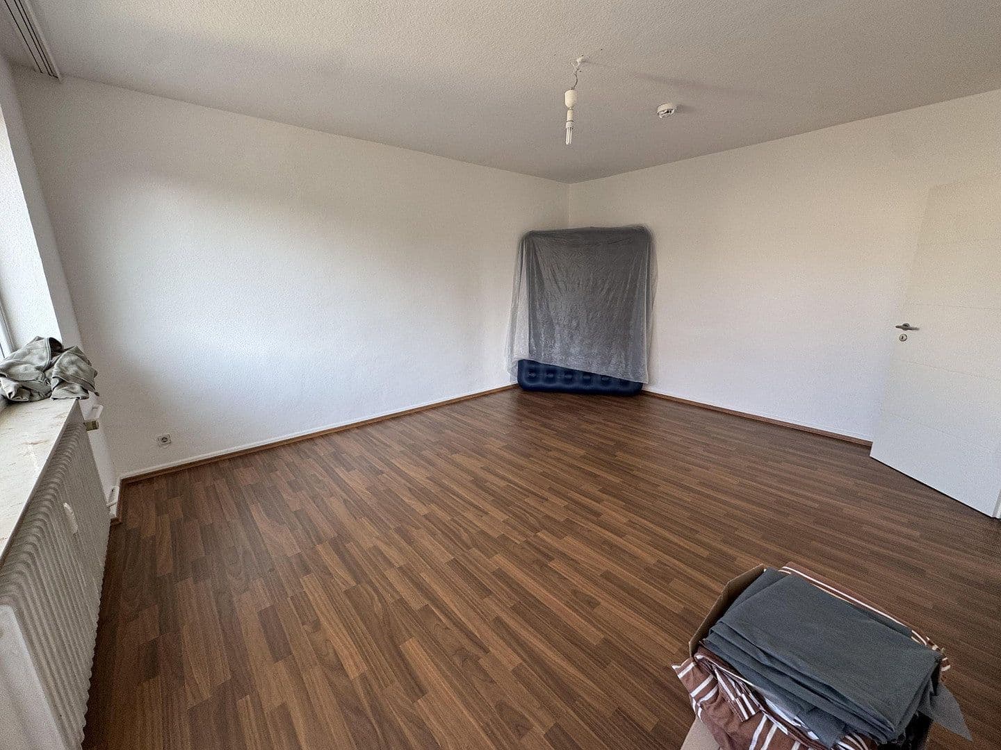 Pronájem bytu 2+1 62 m², Am Hohen Weg 30, Frankfurt am Main, Hessen Pronájem bytu 2+1 62 m², Am Hohen Weg 30, Frankfurt am Main, Hessen