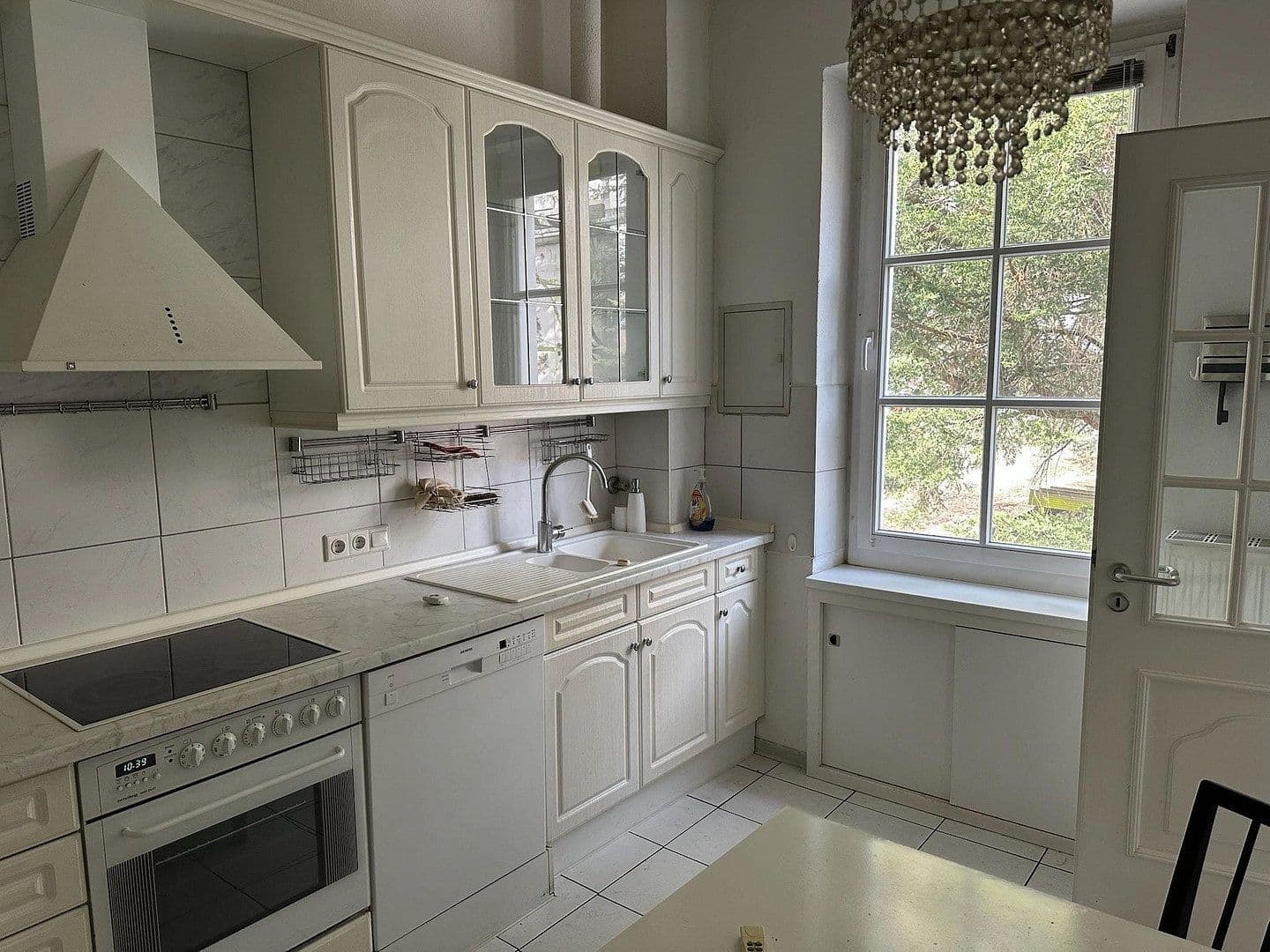 Pronájem domu 140 m², pozemek 230 m², Düsseldorf, Severní Porýní-Vestfálsko Pronájem domu 140 m², pozemek 230 m², Düsseldorf, Severní Porýní-Vestfálsko