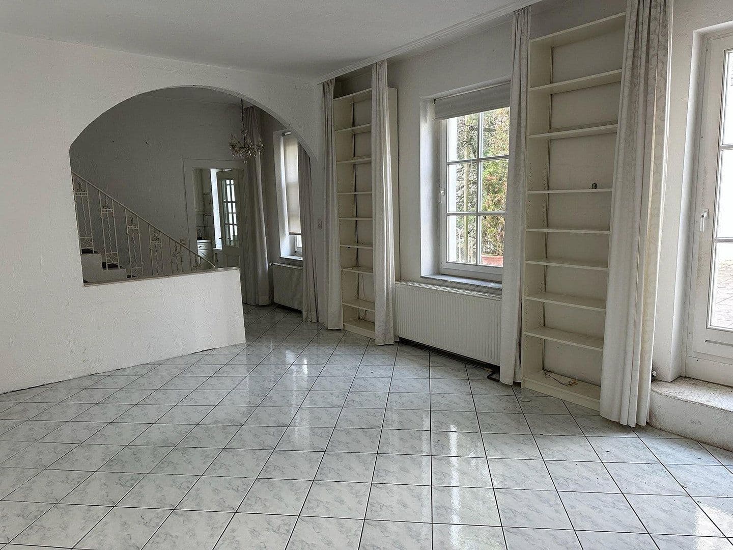 Pronájem domu 140 m², pozemek 230 m², Düsseldorf, Severní Porýní-Vestfálsko Pronájem domu 140 m², pozemek 230 m², Düsseldorf, Severní Porýní-Vestfálsko