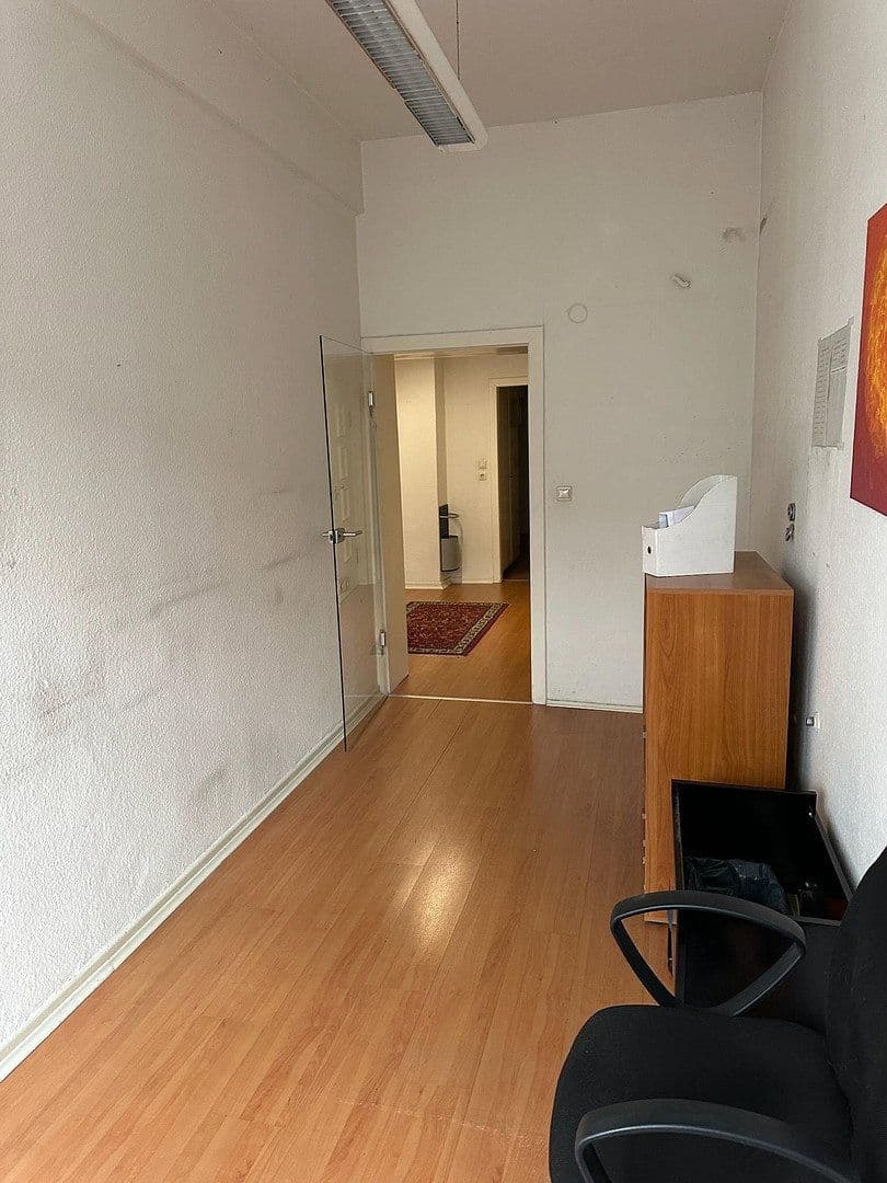 Pronájem kanceláře 140 m², Talstraße 46, Düsseldorf, Severní Porýní-Vestfálsko Pronájem kanceláře 140 m², Talstraße 46, Düsseldorf, Severní Porýní-Vestfálsko