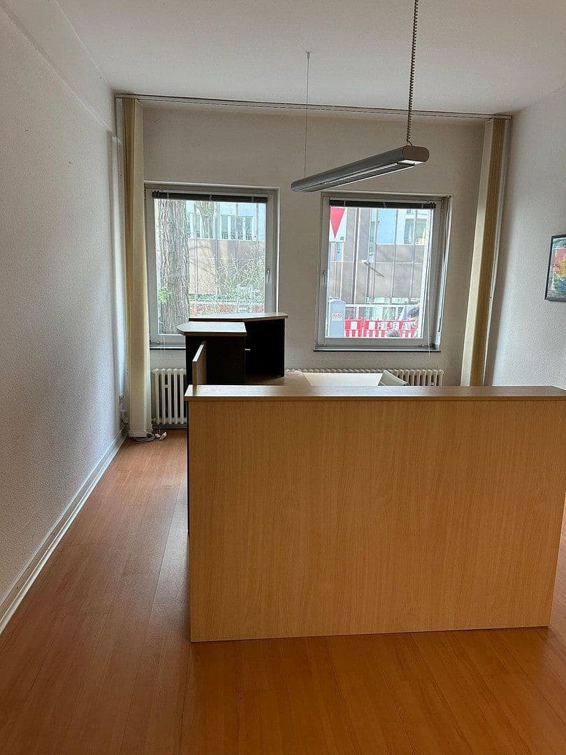 Pronájem kanceláře 140 m², Talstraße 46, Düsseldorf, Severní Porýní-Vestfálsko Pronájem kanceláře 140 m², Talstraße 46, Düsseldorf, Severní Porýní-Vestfálsko