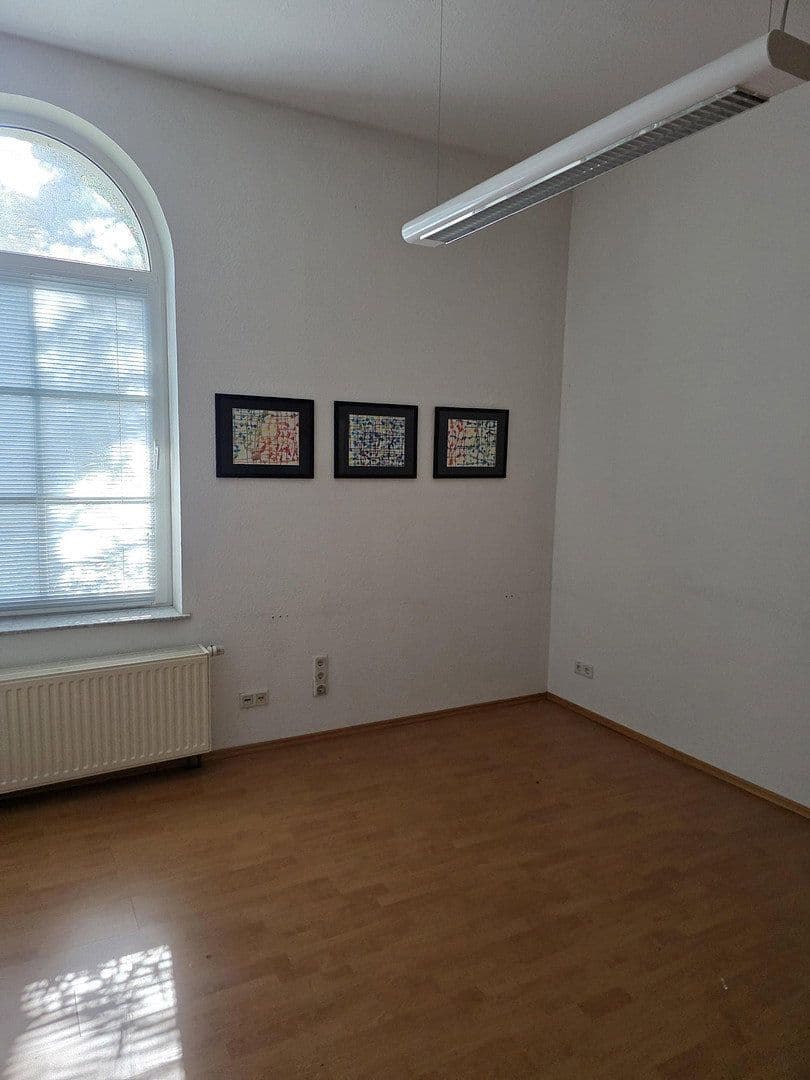 Pronájem kanceláře 140 m², Talstraße 46, Düsseldorf, Severní Porýní-Vestfálsko Pronájem kanceláře 140 m², Talstraße 46, Düsseldorf, Severní Porýní-Vestfálsko