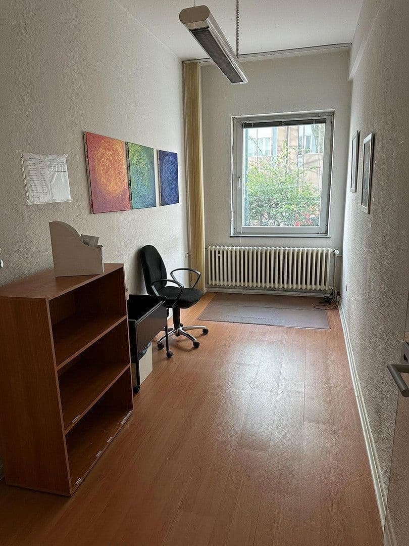 Pronájem kanceláře 140 m², Talstraße 46, Düsseldorf, Severní Porýní-Vestfálsko Pronájem kanceláře 140 m², Talstraße 46, Düsseldorf, Severní Porýní-Vestfálsko