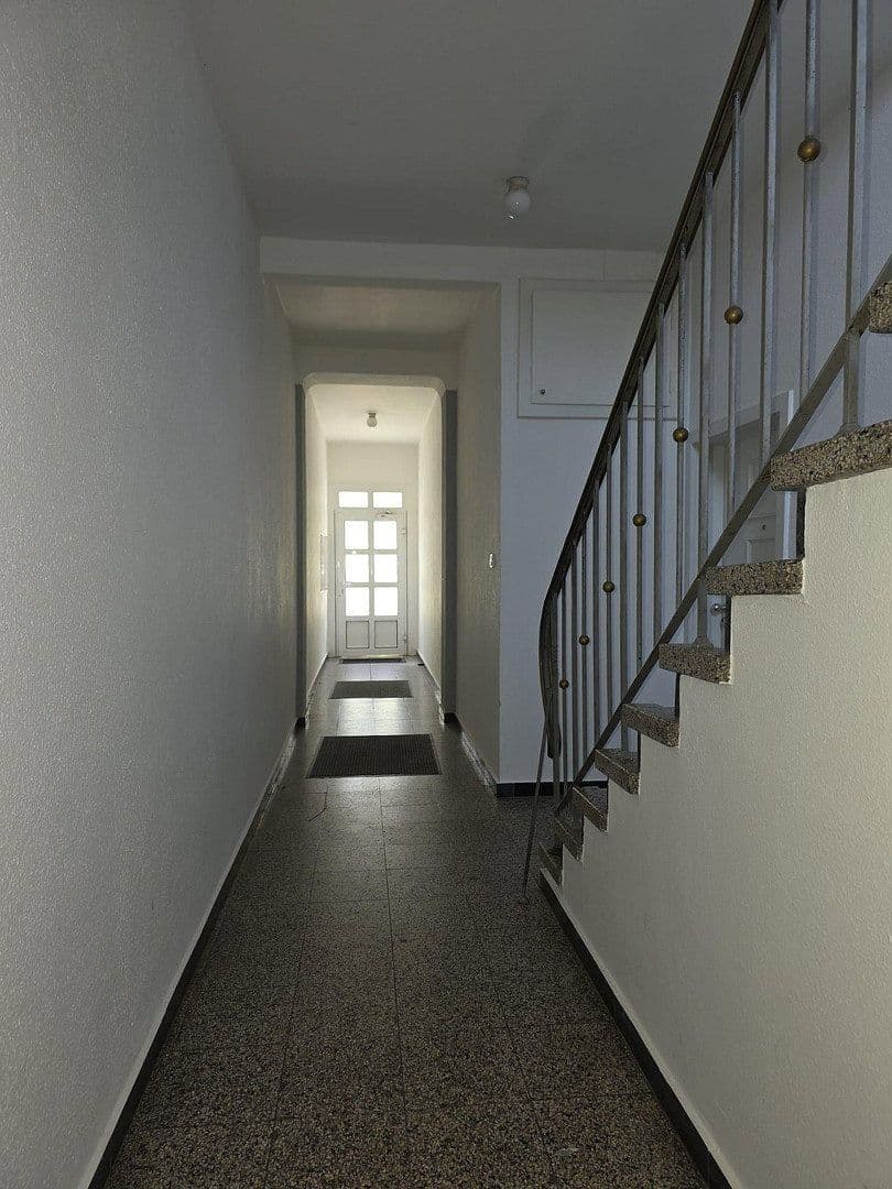 Pronájem kanceláře 70 m², Düsseldorf, Severní Porýní-Vestfálsko Pronájem kanceláře 70 m², Düsseldorf, Severní Porýní-Vestfálsko