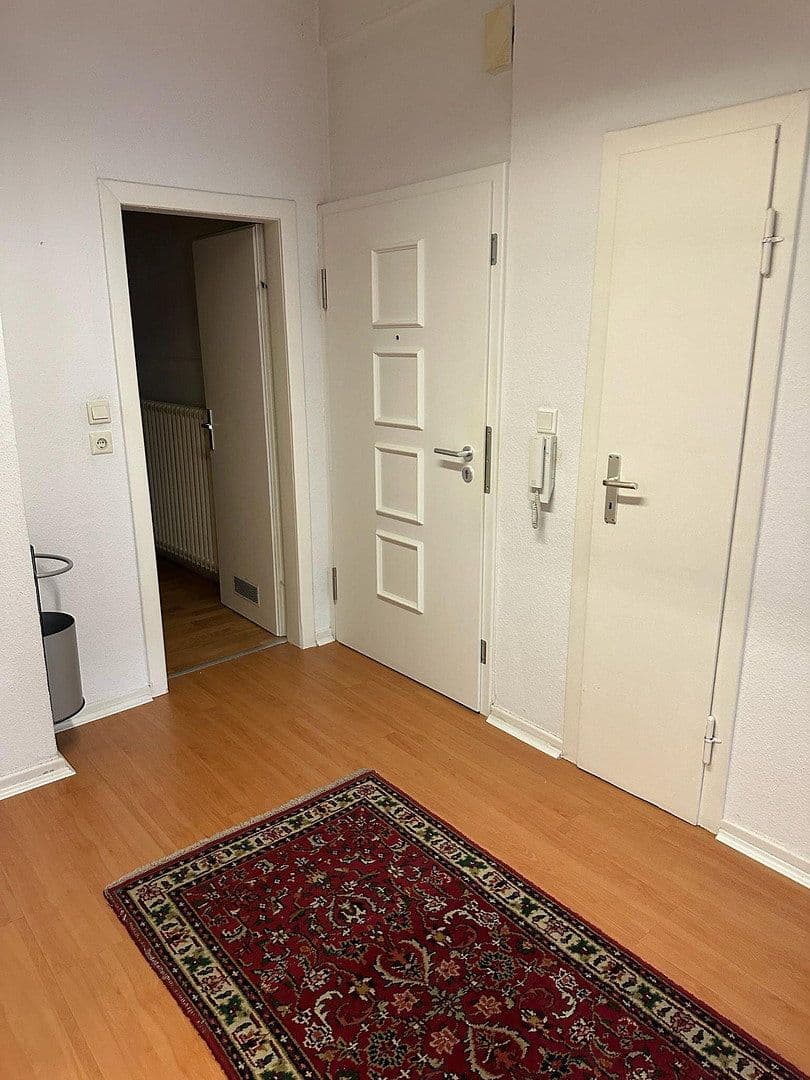Pronájem kanceláře 70 m², Düsseldorf, Severní Porýní-Vestfálsko Pronájem kanceláře 70 m², Düsseldorf, Severní Porýní-Vestfálsko