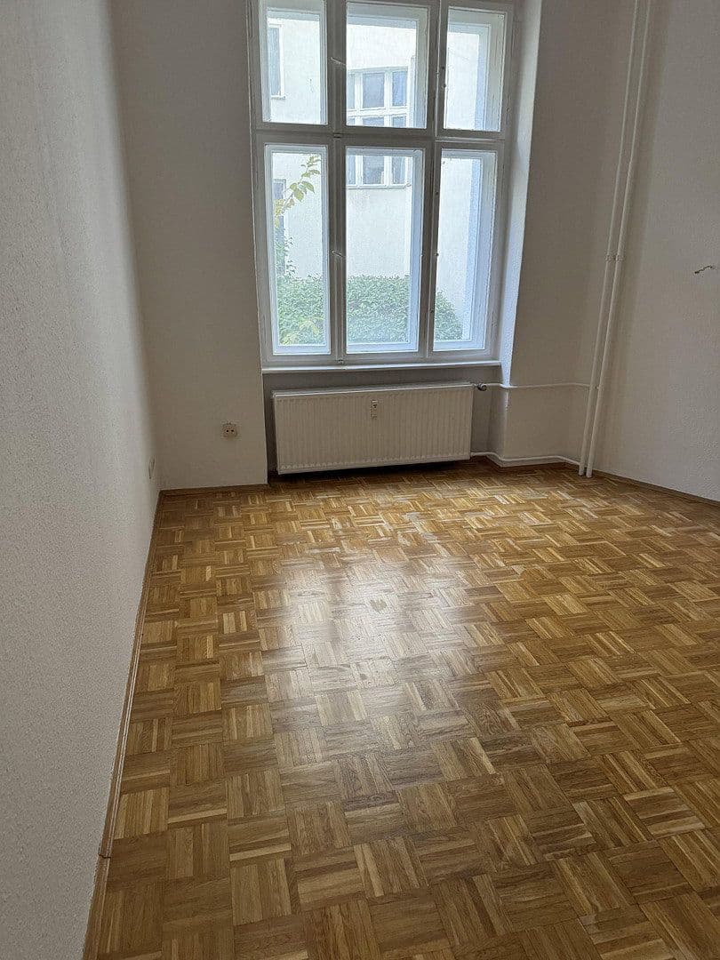 Prodej bytu 1+1 32 m², Büsingstr. 3, Berlin, Berlín Prodej bytu 1+1 32 m², Büsingstr. 3, Berlin, Berlín