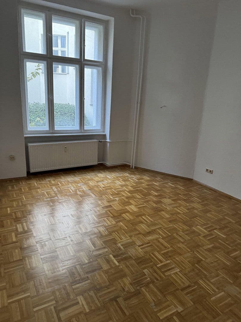 Prodej bytu 1+1 32 m², Büsingstr. 3, Berlin, Berlín Prodej bytu 1+1 32 m², Büsingstr. 3, Berlin, Berlín