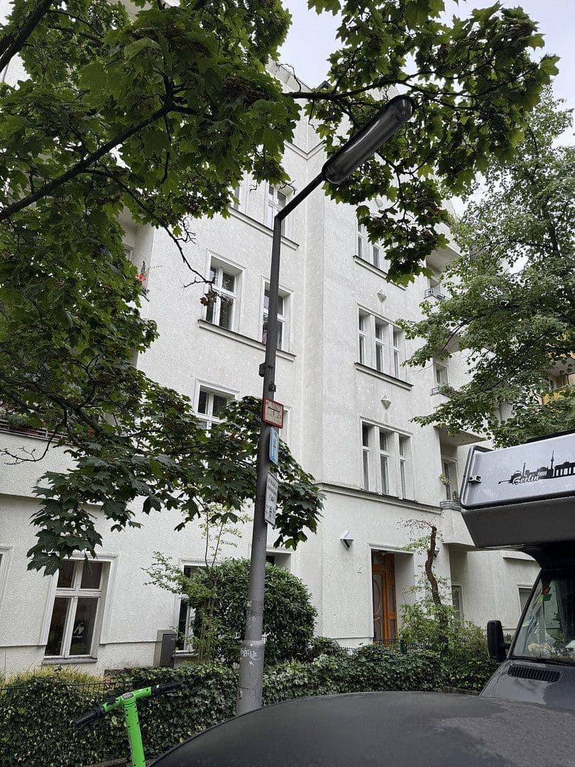 Prodej bytu 1+1 32 m², Büsingstr. 3, Berlin, Berlín Prodej bytu 1+1 32 m², Büsingstr. 3, Berlin, Berlín