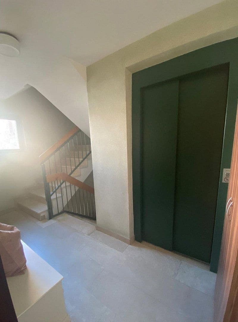 Prodej bytu 3+1 80 m², Nürnberg, Bavorsko Prodej bytu 3+1 80 m², Nürnberg, Bavorsko