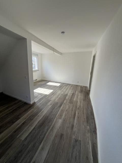 Pronájem bytu 4+1 90 m², Stockstadt am Main, Bavorsko Pronájem bytu 4+1 90 m², Stockstadt am Main, Bavorsko