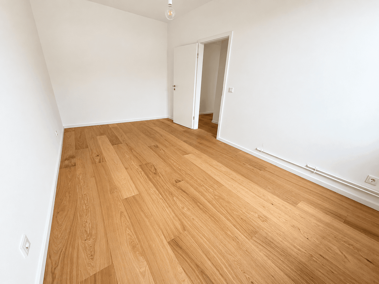 Prodej bytu 2+1 54 m², Berlin, Berlín Prodej bytu 2+1 54 m², Berlin, Berlín