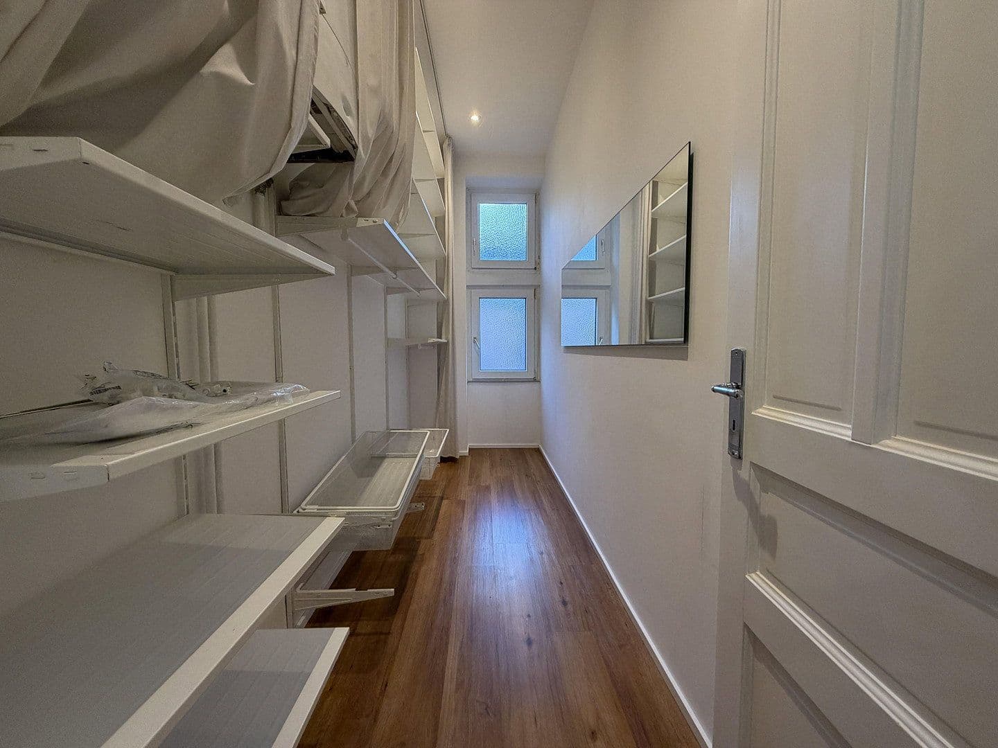 Pronájem bytu 3+1 101 m², Koselstraße 26, Frankfurt am Main, Hessen Pronájem bytu 3+1 101 m², Koselstraße 26, Frankfurt am Main, Hessen