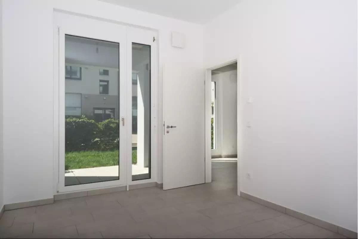 Pronájem bytu 2+1 51 m², Augsburg, Bavorsko Pronájem bytu 2+1 51 m², Augsburg, Bavorsko