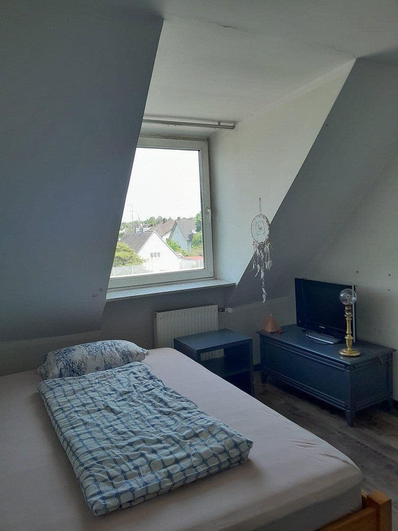 Prodej domu 125 m², pozemek 150 m², Tegernseer Landstraße 282, München, Bavorsko Prodej domu 125 m², pozemek 150 m², Tegernseer Landstraße 282, München, Bavorsko