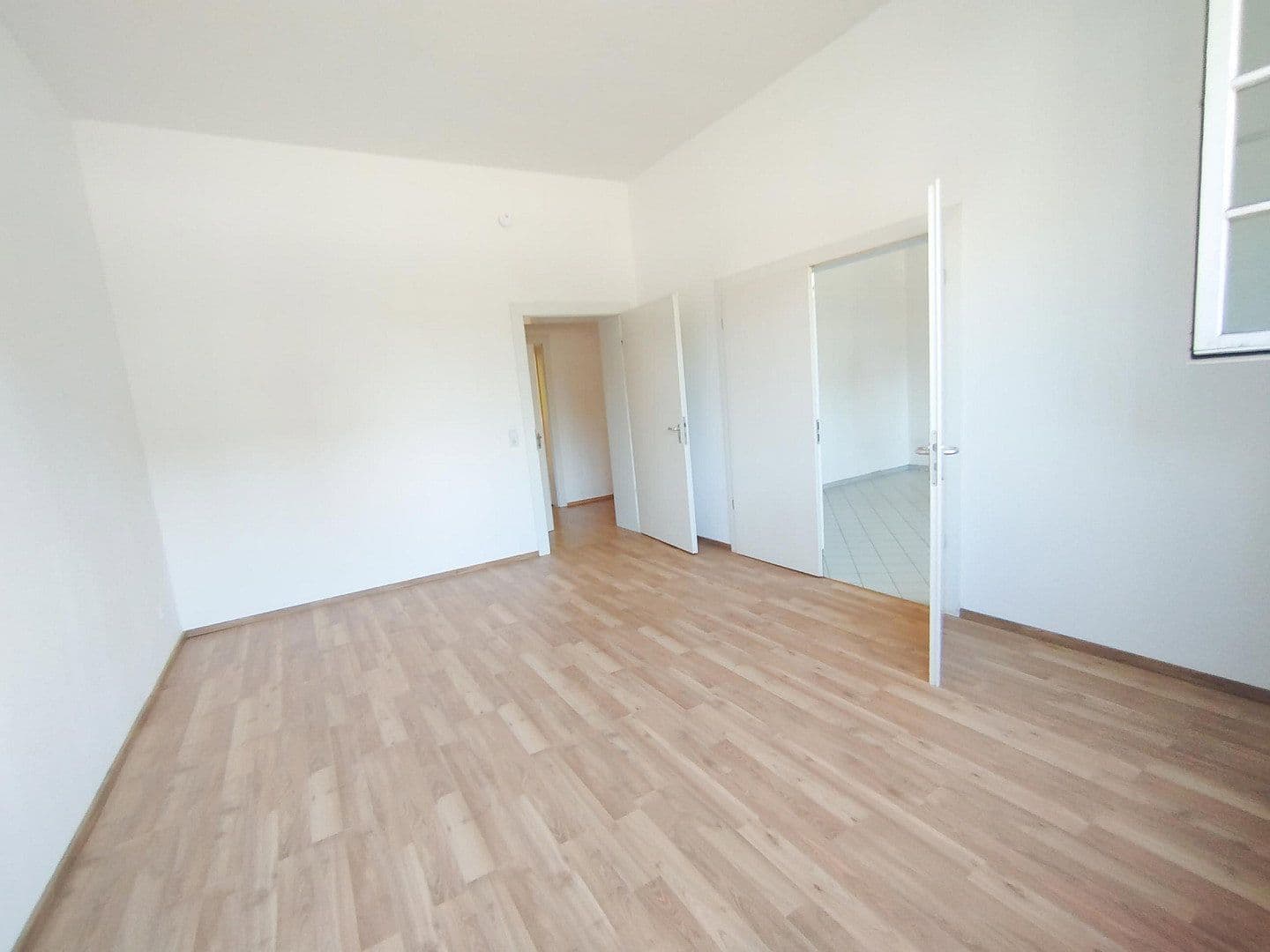 Prodej bytu 3+kk 95 m², Friedrich-Ebert-Straße 40, Mannheim, Bádensko-Württembersko Prodej bytu 3+kk 95 m², Friedrich-Ebert-Straße 40, Mannheim, Bádensko-Württembersko