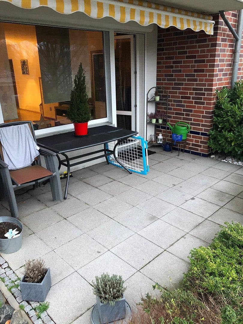 Pronájem bytu 3+1 97 m², Hannover, Dolní Sasko Pronájem bytu 3+1 97 m², Hannover, Dolní Sasko