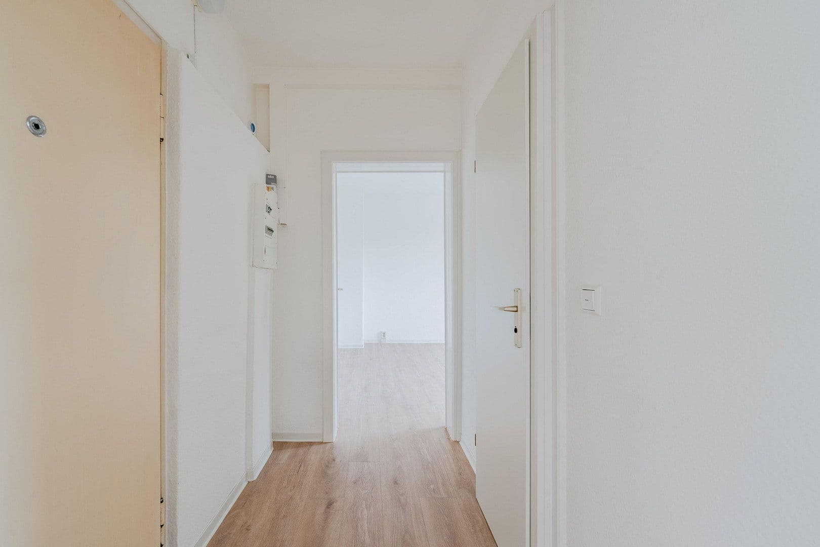 Prodej bytu 2+1 39 m², Storkower Straße 90, Berlin, Berlín Prodej bytu 2+1 39 m², Storkower Straße 90, Berlin, Berlín