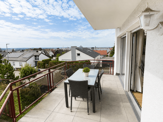 Pronájem bytu 5+1 120 m², Bunsenstraße 84, Böblingen, Bádensko-Württembersko Pronájem bytu 5+1 120 m², Bunsenstraße 84, Böblingen, Bádensko-Württembersko