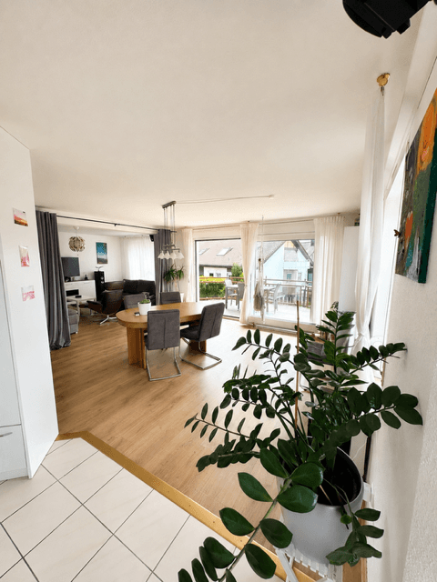 Pronájem bytu 5+1 120 m², Bunsenstraße 84, Böblingen, Bádensko-Württembersko Pronájem bytu 5+1 120 m², Bunsenstraße 84, Böblingen, Bádensko-Württembersko