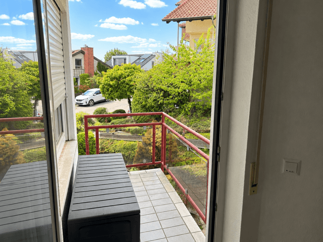 Pronájem bytu 5+1 120 m², Bunsenstraße 84, Böblingen, Bádensko-Württembersko Pronájem bytu 5+1 120 m², Bunsenstraße 84, Böblingen, Bádensko-Württembersko