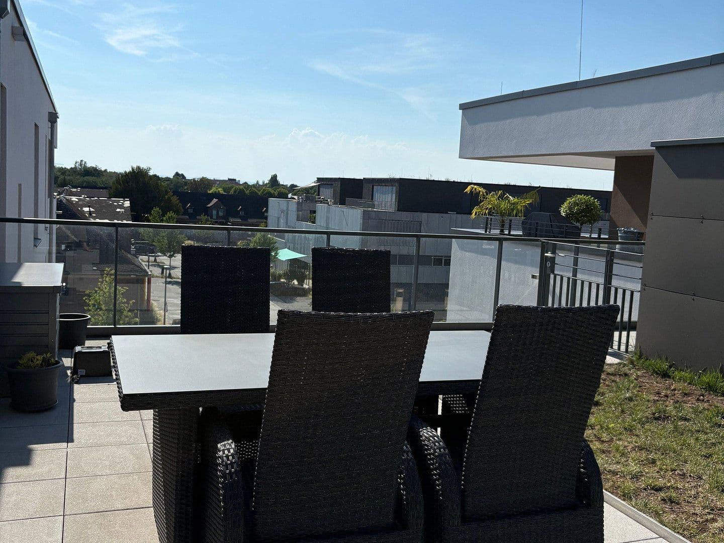 Pronájem bytu 3+kk 104 m², Heidelberg, Bádensko-Württembersko Pronájem bytu 3+kk 104 m², Heidelberg, Bádensko-Württembersko