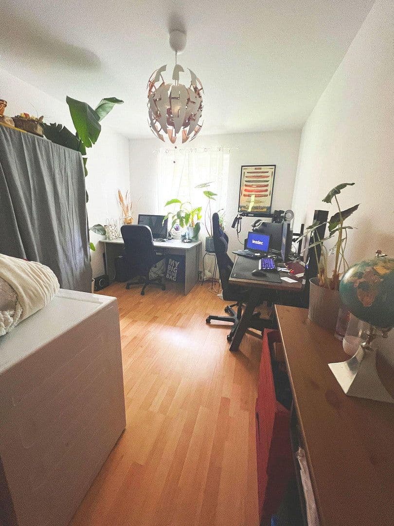 Pronájem bytu 3+1 82 m², Schönherrstraße 17, Chemnitz, Sasko Pronájem bytu 3+1 82 m², Schönherrstraße 17, Chemnitz, Sasko
