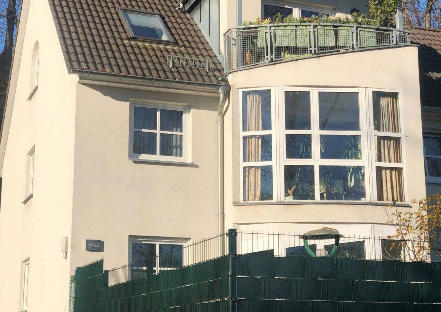 Pronájem bytu 3+1 82 m², Schönherrstraße 17, Chemnitz, Sasko Pronájem bytu 3+1 82 m², Schönherrstraße 17, Chemnitz, Sasko