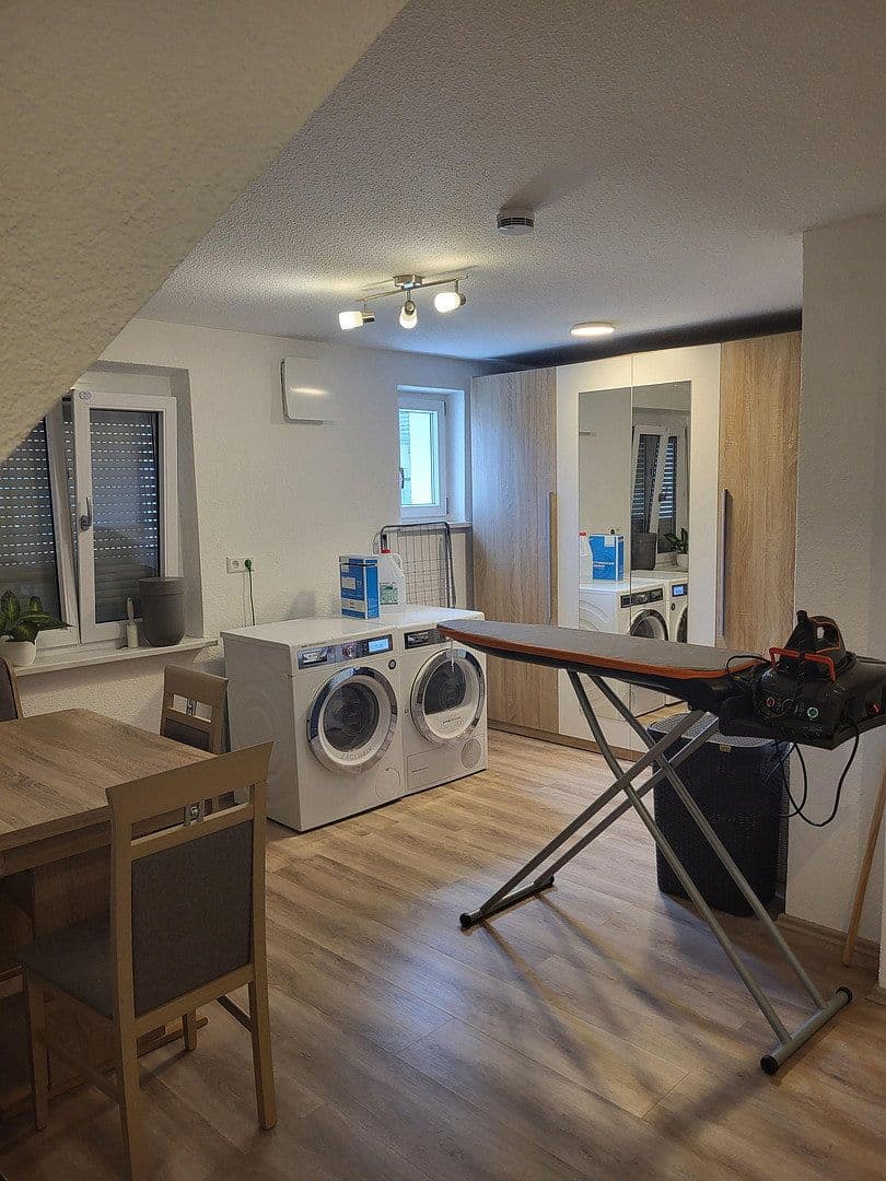 Prodej domu 190 m², pozemek 1.685 m², Sandbergstraße 11, Haldenwang, Bavorsko Prodej domu 190 m², pozemek 1.685 m², Sandbergstraße 11, Haldenwang, Bavorsko